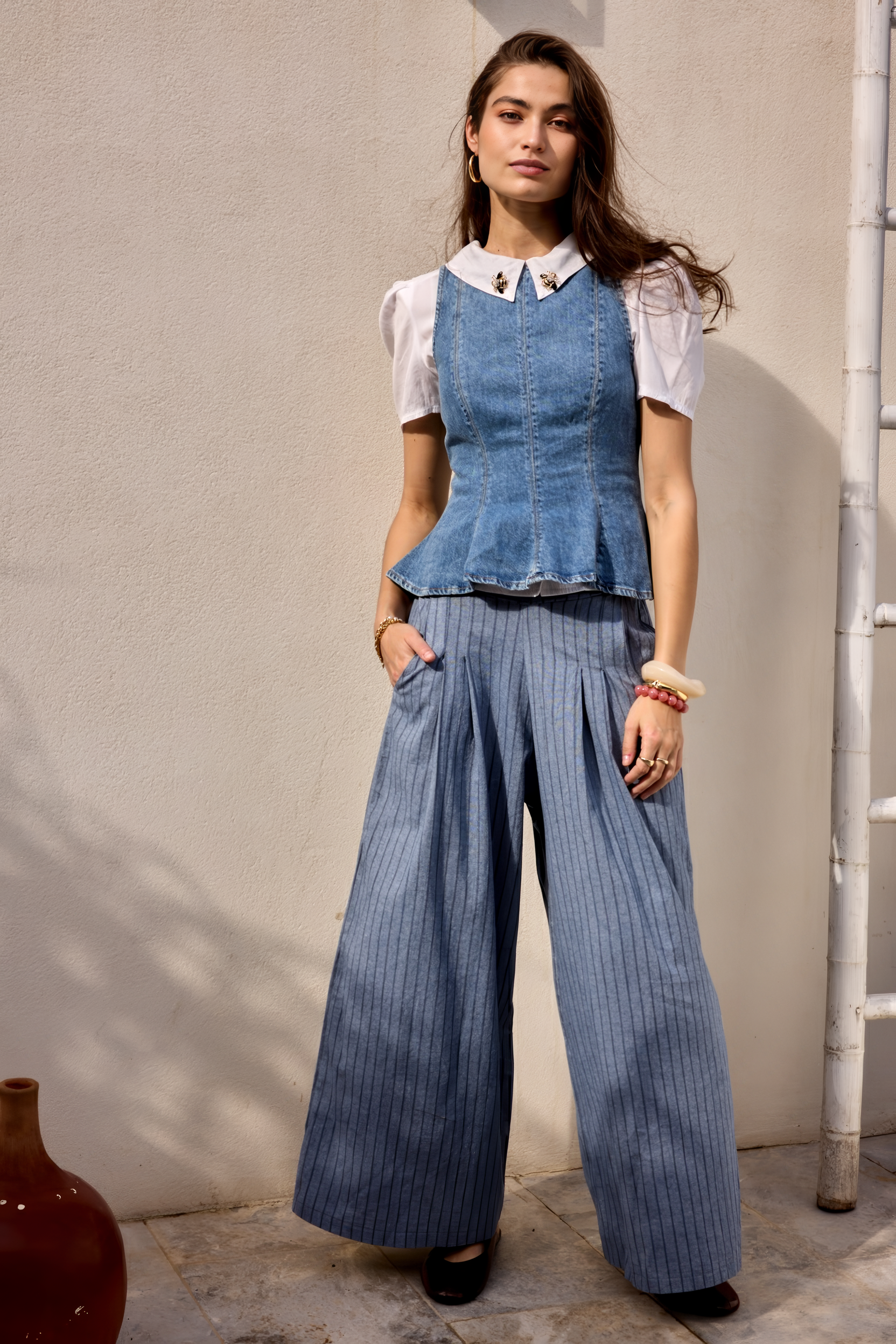 מפרשית ג'ינס עירית